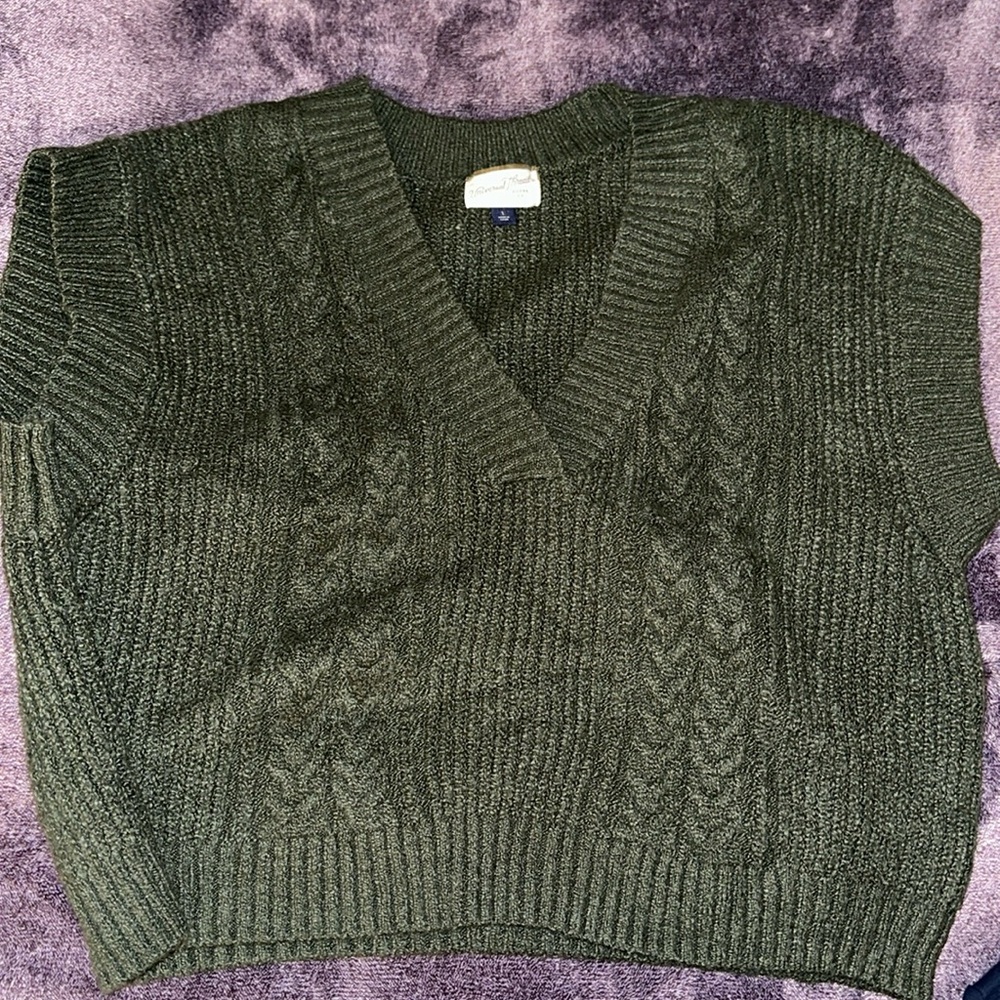 Universal Thread sweater
